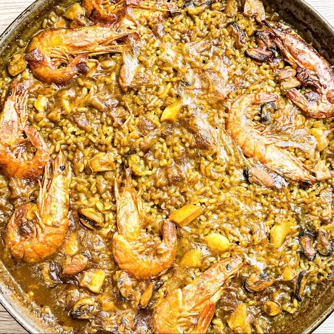 Paella marinera